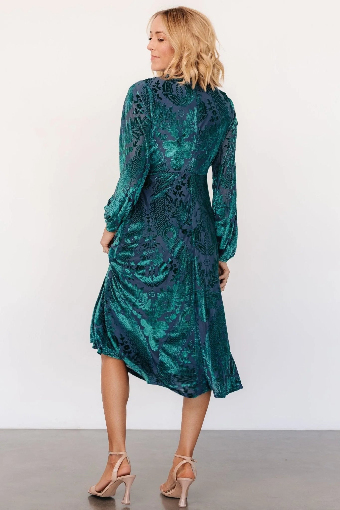 Lorielle Velvet Midi Dress | Emerald Print