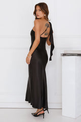 Romantic Tales Satin One Shoulder Maxi Dress Black